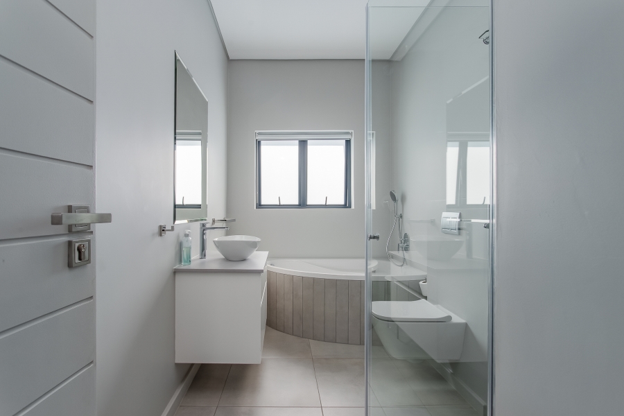 4 Bedroom Property for Sale in Val De Vie Estate Western Cape
